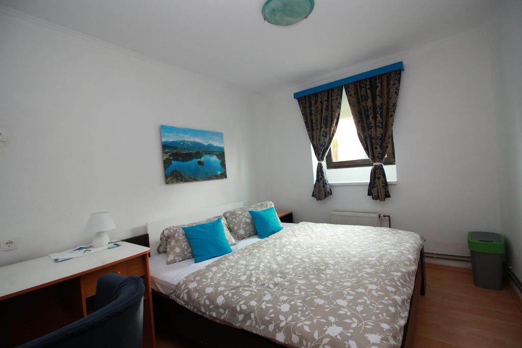 Guesthouse Veles Slovenska Bistrica Εξωτερικό φωτογραφία