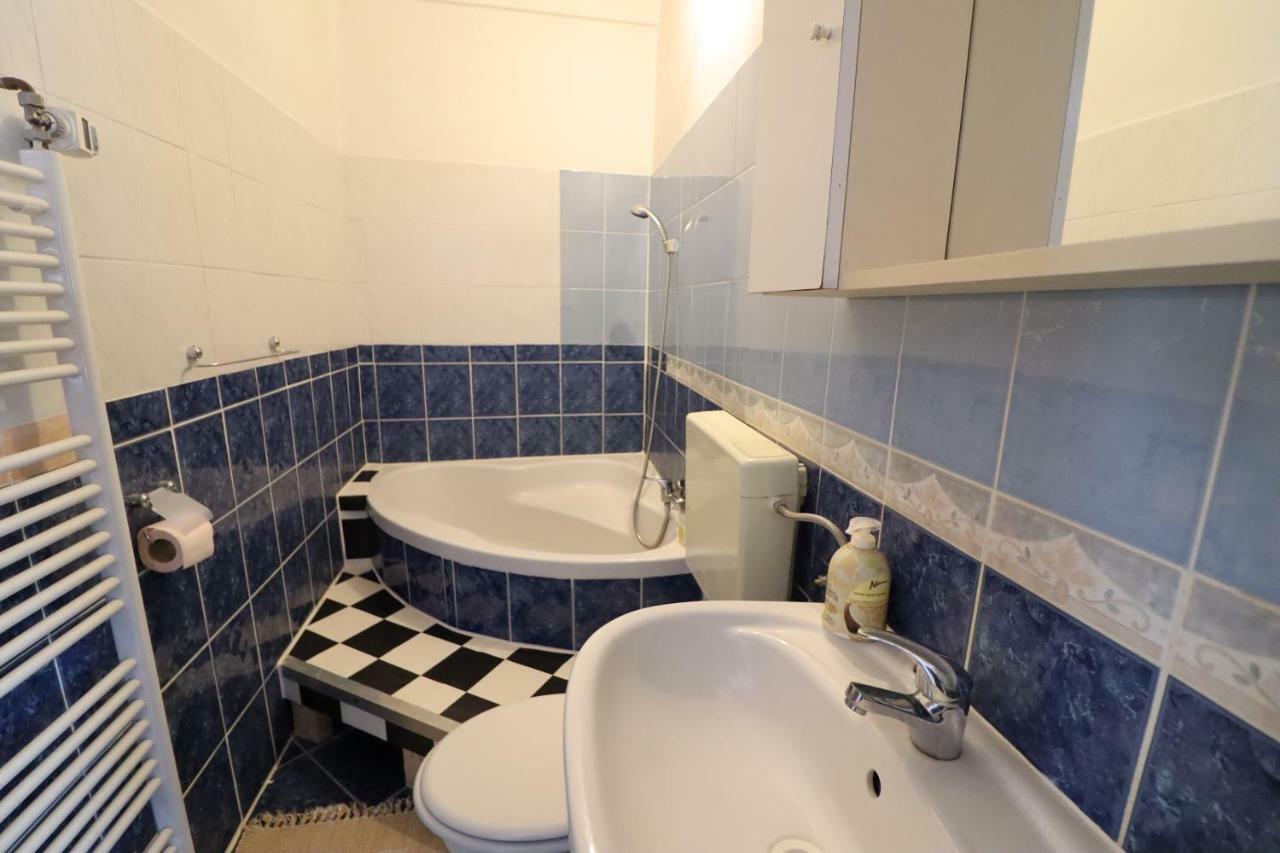 Guesthouse Veles Slovenska Bistrica Εξωτερικό φωτογραφία