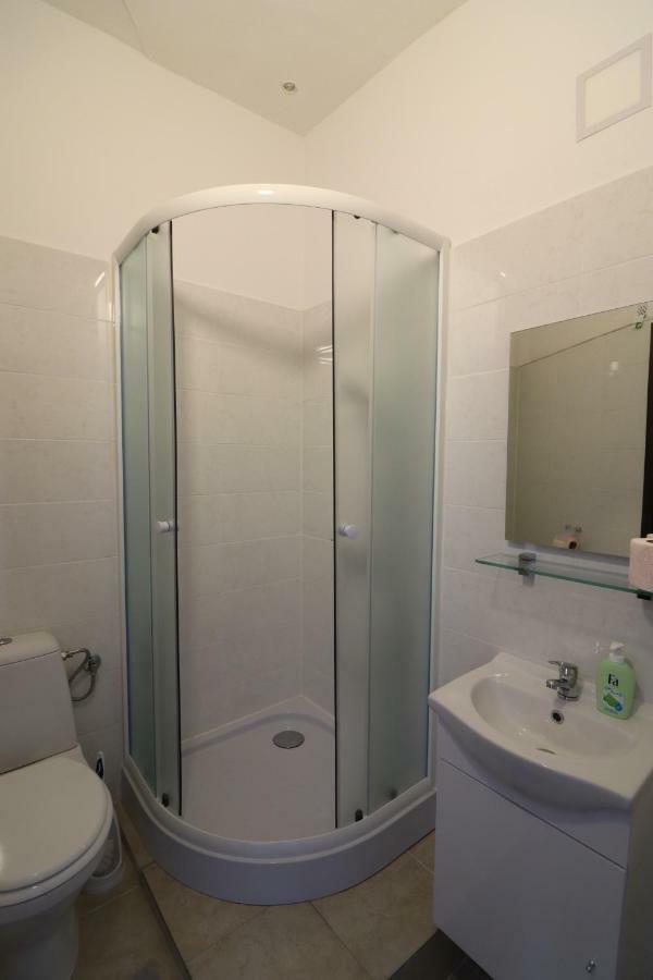 Guesthouse Veles Slovenska Bistrica Εξωτερικό φωτογραφία